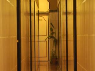 ホテルHira Palace ムンバイ エクステリア 写真